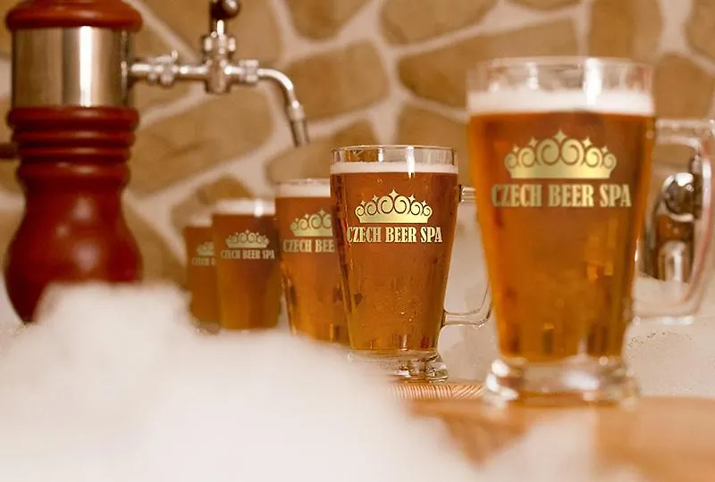 Grand Relax Spa & Wellness & Beer Spa & Thermal Spa In Hotel Meteor Plaza Prague - Since 1307
