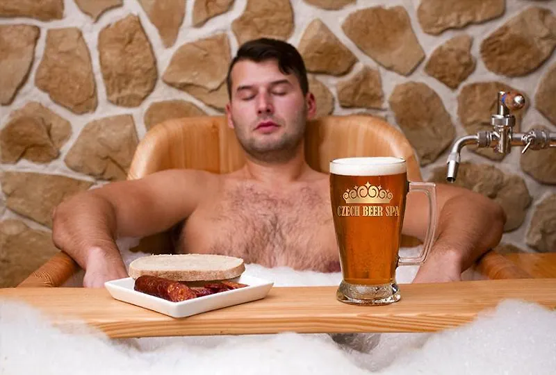 Grand Relax Spa & Wellness & Beer Spa & Thermal Spa In Hotel Meteor Plaza Prague - Since 1307