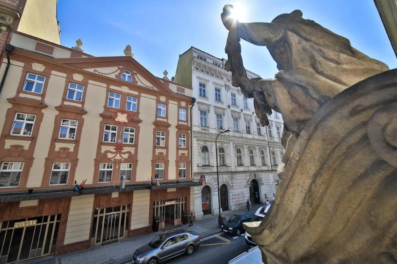Grand Relax Spa & Wellness & Beer Spa & Thermal Spa In Hotel Meteor Plaza Prague - Since 1307
