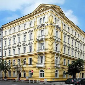 4* Otel Assenzio